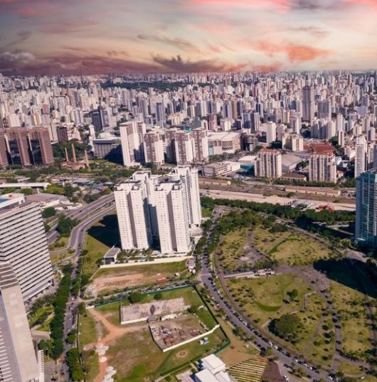 Empresa terceirizada de limpeza na Barra Funda